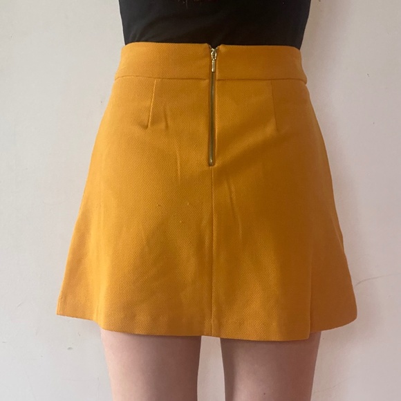 XOXO skirt with gold buttons - Picture 3 of 5